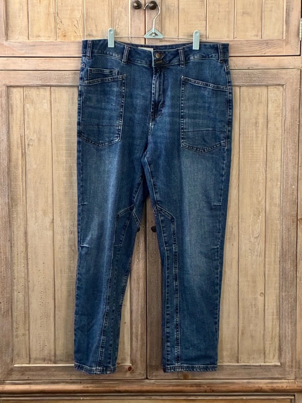 Pilcro Women’s Dark Blue Skinny Jeans